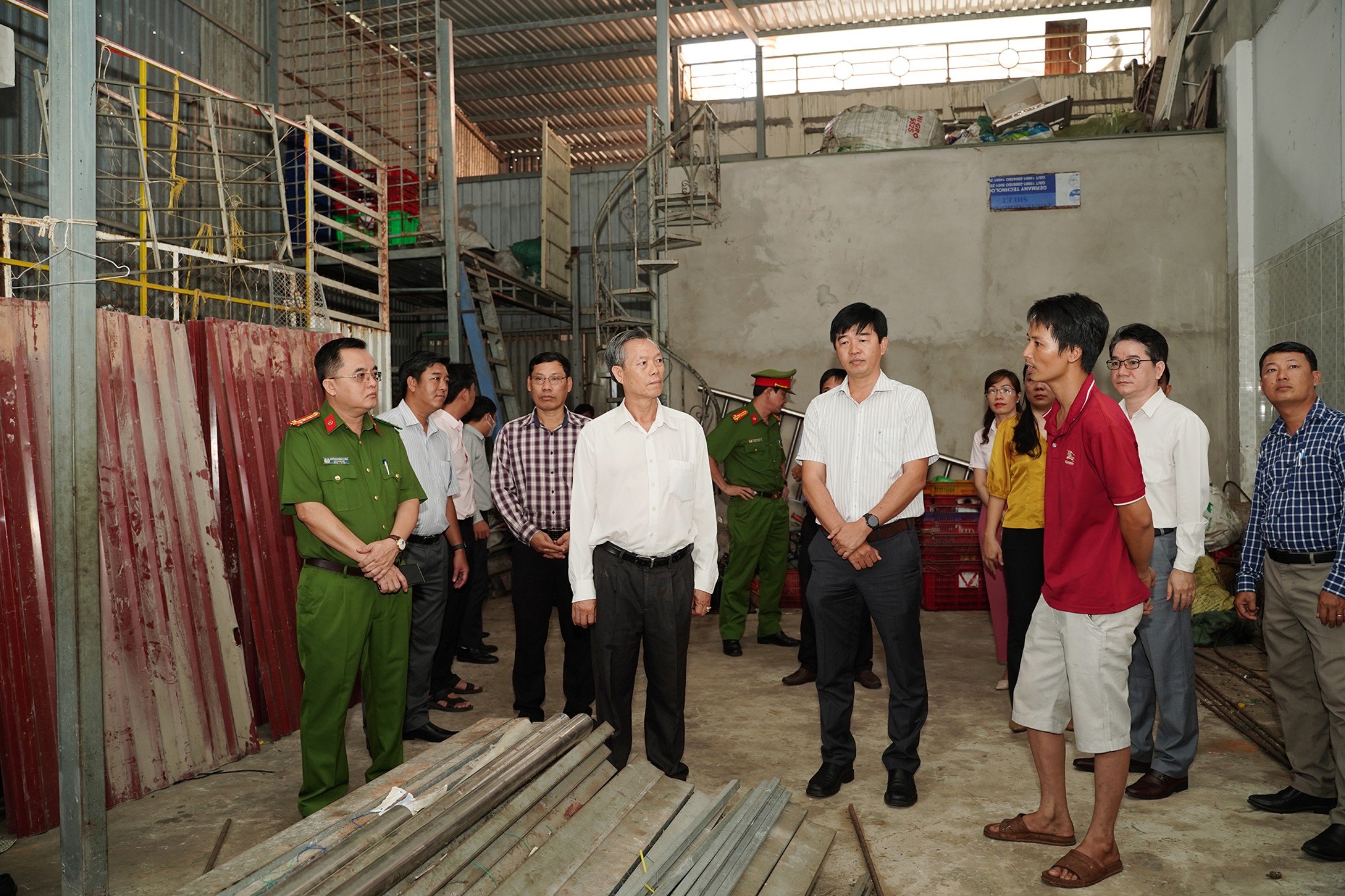 TP Phan Thiết - Bình Thuận: Không để tái diễn tình trạng tập kết, thu mua phế liệu trong khu dân cư